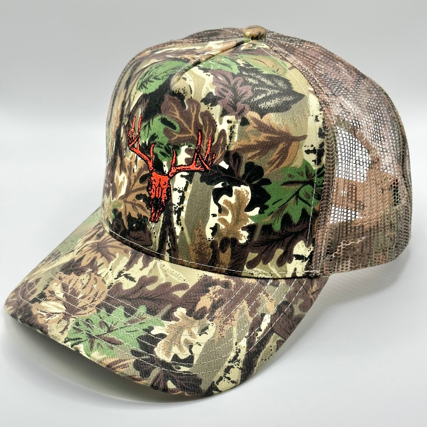 Buck skull camo meshback